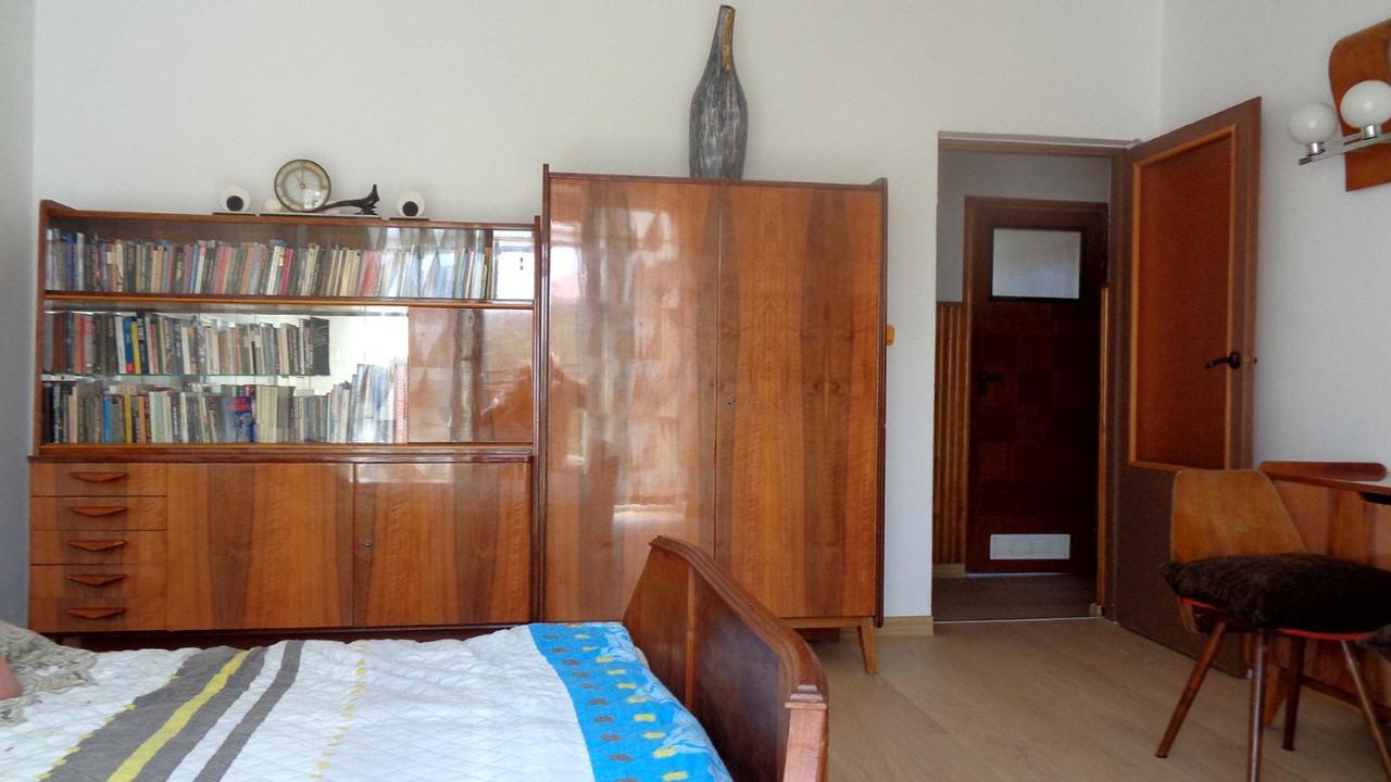 Dwupokojowe Mieszkanie Z Balkonem 奥古斯图 外观 照片